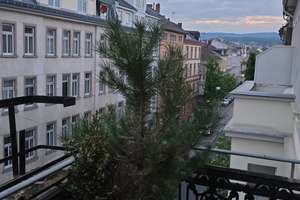 Schöne 4-Zimmer-Wohnung in der Wiesbadener Innenstadt – Die vollständige Adresse der Immobilie erhältst du vom Anbieter., 65185 Mitte, Wiesbaden – Vorschaubild 2