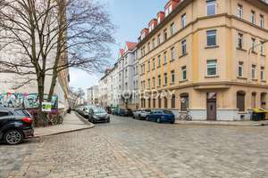 Altbauflair & Sonnenbalkon – Sehr gepflegte 2-Zimmer-Wohnung im sanierten Denkmal – Die vollständige Adresse der Immobilie erhältst du vom Anbieter., 4318 Anger-Crottendorf, Leipzig – Vorschaubild 12