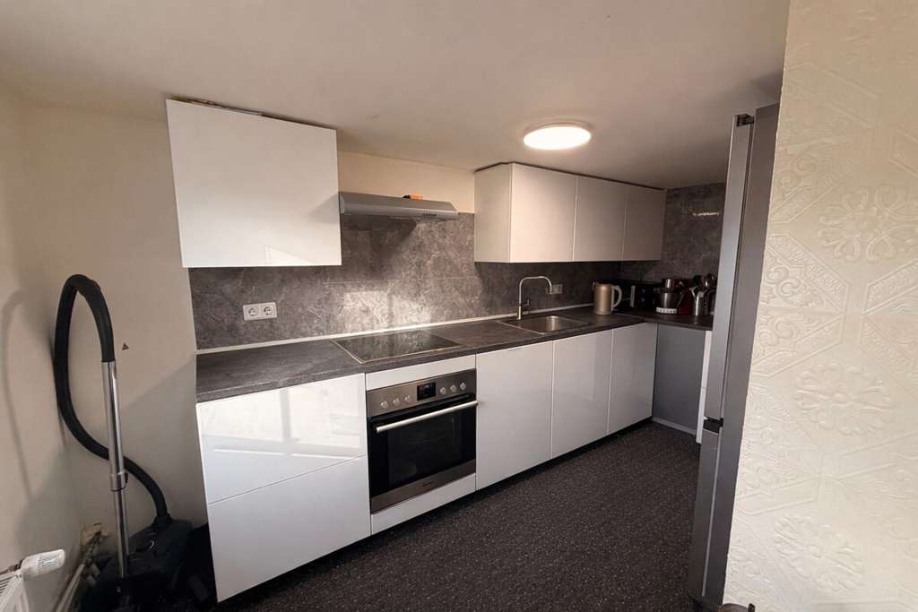 Immobilie in Dillenburg - Schönes Einfamilienhaus mit Renovierungspotenzial - Bild 4