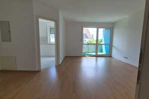 Ruhige und helle, renovierte 2 Zimmer-Wohnung mit Balkon in Röthenbach/Schweinau – Nürnberg – Vorschaubild 6