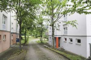 Attraktive 3-Zimmer-Terrassenwohnung mit eigenem Gartenanteil und Carport – Ihr neues Zuhause wartet – Die vollständige Adresse der Immobilie erhältst du vom Anbieter., 1259 Lockwitz, Dresden – Vorschaubild 19