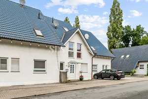 Reihenmittelhaus mit ca. 133 m² Wohnfläche, drei Ebenen, Keller und ausgebautem Spitzboden – Unna (Kreis) – Vorschaubild 3