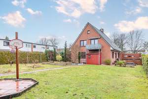 HH-LOHBRÜGGE - Großzügiges Zweifamilienhaus auf tollem Grundstück und familienfreundlicher Lage – Die vollständige Adresse der Immobilie erhältst du vom Anbieter., 21031 Lohbrügge, Hamburg – Vorschaubild 5
