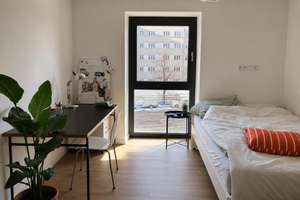 Lichtdurchflutete 3‑Zimmer-Wohnung mit Balkon & EBK – zentrale Lage nahe Nymphenburg – Ginhardtstraße 40, 80639 Nymphenburg, München – Vorschaubild 2