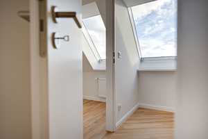 °°Erstbezug nach SANIERUNG: Sonnig DG-WOHNUNG mit Weitblick im Szenekiez – sofort BEZUGSFREI! – Prenzlauer Allee 175a, 10439 Berlin – Vorschaubild 10
