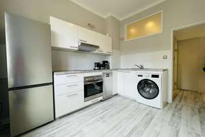 Helle 3-Zimmer-Wohnung mit Balkon in Toplage Charlottenburg – Wundtstr 46a, 14057 Charlottenburg, Berlin – Vorschaubild 8
