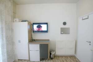 FLATmix.de / Helles, komplett möbliertes Zimmer mit  Terrassenzugang in PB-Mitte.../ AG98996 – Die vollständige Adresse der Immobilie erhältst du vom Anbieter., 33098 Kernstadt, Paderborn – Vorschaubild 6
