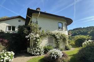 Großzügiges Anwesen mit Weitblick – seltene Gelegenheit zum Top-Preis – Die vollständige Adresse der Immobilie erhältst du vom Anbieter., 69517 Gorxheimertal – Vorschaubild 2