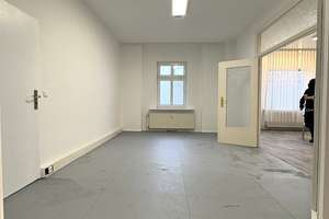 4 Zimmer, Küche, Bad: vielfältig nutzbar. Zum Wohnen, Arbeiten; als Praxis, Gewerbe usw. – Die vollständige Adresse der Immobilie erhältst du vom Anbieter., 12247 Lankwitz, Berlin – Vorschaubild 7
