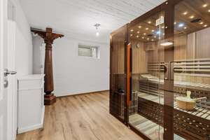 Einziehen und wohlfühlen: Stilvolle 4-Zimmer-Doppelhaushälfte mit wohnlichem Souterrain – modern ... – Die vollständige Adresse der Immobilie erhältst du vom Anbieter., 22399 Poppenbüttel, Hamburg – Vorschaubild 24