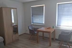  Voll möbliertes 1-Zimmer-Apartment (24 m²) in Augsburg-Lechhausen! – Derchinger Straße 85b, 86165 Lechhausen-Ost, Augsburg – Vorschaubild 8