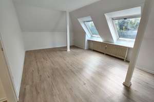 **GERICHTSVIERTEL- Gepflegte Wohnung mit Duschbad & Vinylböden**