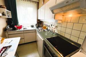 Gemütliche 3 -  Zimmerwohnung mit Terrasse, Einbauküche, toller Grundriss!!