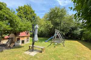 Großzügig Wohnen - Modernisiertes EFH/ZFH mit traumhaftem Garten in ruhiger Siedlungslage – Altötting (Kreis) – Vorschaubild 24