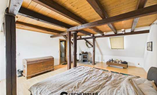 Großzügiges Mehrgenerationenhaus mit Ausbaupotenzial in Pliezhausen-Gniebel