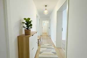 Sanierte 3-Zimmer-Wohnung mit Balkon in Bogenhausen – Die vollständige Adresse der Immobilie erhältst du vom Anbieter., 81677 Parkstadt, München – Vorschaubild 4