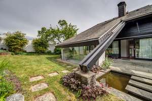 EFH-Highlight in Birkenfeld: Pool, Sauna, Doppelgarage & Gartenparadies, Freisitz und Aussichtslage – Die vollständige Adresse der Immobilie erhältst du vom Anbieter., 75217 Birkenfeld – Vorschaubild 9