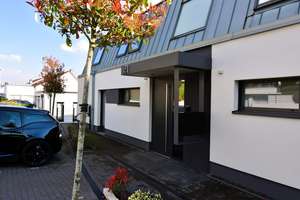 Luxuriöse-Neuwertige 3 Zimmerwohnung mit sehr großer Terrasse in exponierter Lage – Die vollständige Adresse der Immobilie erhältst du vom Anbieter., 51381 Lützenkirchen, Leverkusen – Vorschaubild 2