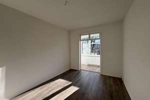 Attraktive 3-Zimmer-Wohnung mit Einbauküche und Loggia in Chemnitz-Hilbersdorf! – Die vollständige Adresse der Immobilie erhältst du vom Anbieter., 9131 Hilbersdorf, Chemnitz – Vorschaubild 4