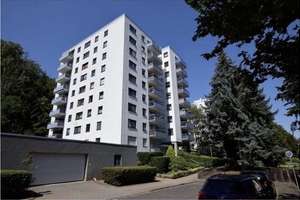 Schöne Wohnung mit drei Zimmern und Balkon in Koblenz