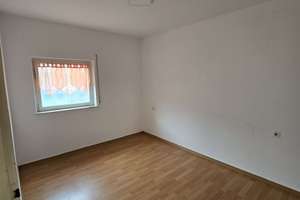 46m² mit Potential - bezugsfreie 2-Zimmer-Wohnung mit Balkon – Die vollständige Adresse der Immobilie erhältst du vom Anbieter., 70327 Wangen, Stuttgart – Vorschaubild 3