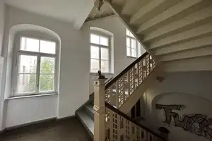 Einzeldenkmal mit opulenter Schmuckfassade - Sanierungsobjekt im Herzen der Altstadt – Gera – Vorschaubild 4