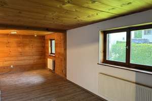 Was für eine Chance!! Behagliches Einfamilienhaus mit richtig viel Potenzial und Blick auf die Berge – Die vollständige Adresse der Immobilie erhältst du vom Anbieter., 82487 Oberammergau – Vorschaubild 3
