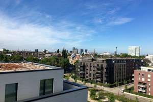 Lichtdurchflutetes Luxus-Apartment mit beeindruckender Aussicht im 8. Stock