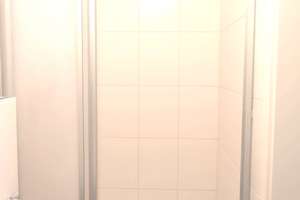 Laim nach Altbausanierung: Helle 1-Zimmer-Wohnung in kleinem kernsaniertem Wohnhaus – Lutzstraße 36, 80687 St. Ulrich, München – Vorschaubild 9
