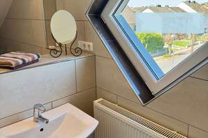 Top gepflegtes 3-Familienhaus – perfekt für Unternehmer, Mehrgenerationen oder als Kapitalanlage – Die vollständige Adresse der Immobilie erhältst du vom Anbieter., 52353 Birkesdorf, Düren – Vorschaubild 14