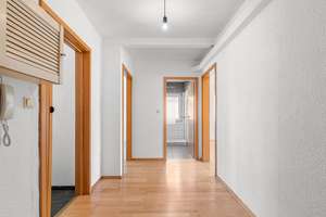 Helle 2,5-Zimmer-Hochparterre-Wohnung in Billstedt, inklusive Garten und sonniger Terrasse – Die vollständige Adresse der Immobilie erhältst du vom Anbieter., 22117 Billstedt, Hamburg – Vorschaubild 11