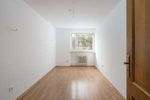 Sehr gut geschnittene 3-Zimmer-Wohnung mit Südbalkon & Tiefgarage – Die vollständige Adresse der Immobilie erhältst du vom Anbieter., 80935 Lerchenau-Ost, München – Vorschaubild 9