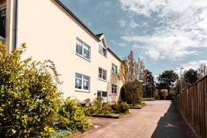 Geestland - Langen // Modernes 6-Familienhaus in zentraler Lage – Cuxhaven (Kreis) – Vorschaubild 1
