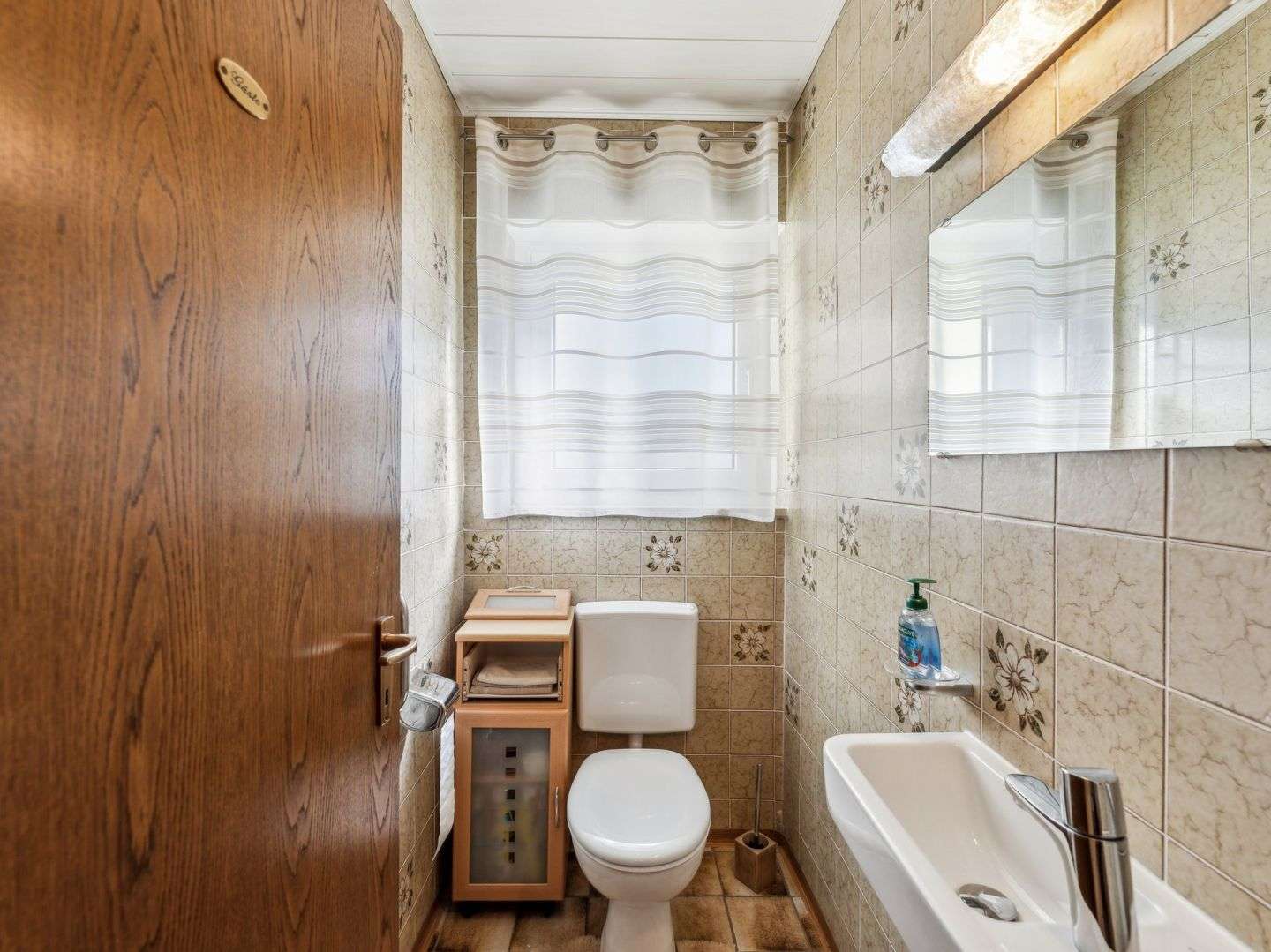 Immobilie in Seukendorf - Schönes Zweifamilienhaus mit Südterrassen in ruhiger Lage von Seukendorf - Bild 0