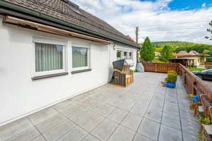 Einzugsbereites, großzügiges EFH mit grüner Gartenoase – Die vollständige Adresse der Immobilie erhältst du vom Anbieter., 36466 Stadtlengsfeld – Vorschaubild 14