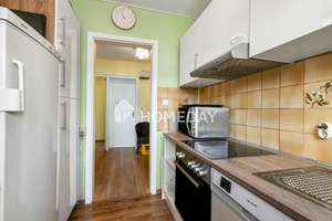 Charmante 3-Zimmer-Wohnung mit Westbalkon und Stellplatz in Stuttgart-Untertürkheim – Die vollständige Adresse der Immobilie erhältst du vom Anbieter., 70327 Untertürkheim (Ortsteil), Stuttgart – Vorschaubild 6