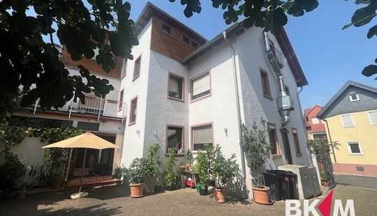 Bild von 2 Wohneinheiten mit einer ca. 140 m² großen Gewerbeeinheit-Restaurant