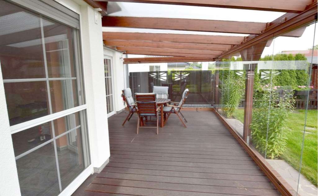 Immobilie in Rühen - Schöne, moderne Doppelhaushälfte mit offener Küche, Kamin, Wintergarten + Garage... - Bild 3