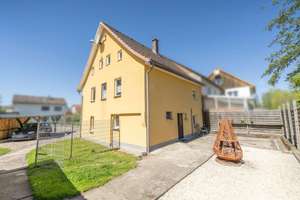 Kleines Einfamilienhaus mit schönem Grundstück direkt in Lautertal! – Die vollständige Adresse der Immobilie erhältst du vom Anbieter., 96486 Lautertal – Vorschaubild 16