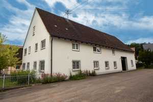 Exklusives und großzügiges ehem. Bauernhaus in zentraler Lage – Biberach (Kreis) – Vorschaubild 2