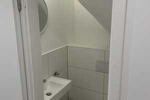 Erstbezug nach Kernsanierung: 79m² 3-Zimmer-Whg mit 18m² Dachterrasse und Einbauküche – Schloßstraße 80, 40477 Düsseldorf – Vorschaubild 10