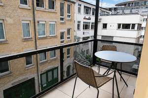 Urban Living Stuttgart-Mitte – möblierte 2,5-Zimmer-Altbauwohnung mit Balkon & Designausstattung – Paulinenstraße 14-16, 70178 Karlshöhe, Stuttgart – Vorschaubild 10