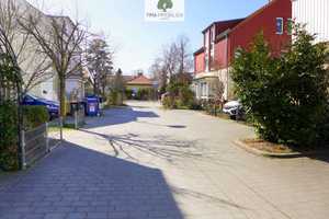 gemütliches Reihenmittelhaus mit Fernwärme – Keller, Garten, Gäste-WC & ausgebautem Dachgeschoss – Berlin – Vorschaubild 24