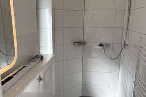 Kernsanierte, möblierte Altbauwohnung in Top-Lage Unterbilk - Lorettoviertel, Florapark – Kronprinzenstraße 136, 40217 Unterbilk, Düsseldorf – Vorschaubild 2