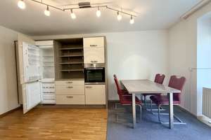 Stilvolle 2-Zi-WE mit großer Wohnküche u. EBK, Parkett, Balkon in beliebter Wohnlage / Stadtfeld-Ost – 39108 Stadtfeld Ost, Magdeburg – Vorschaubild 14