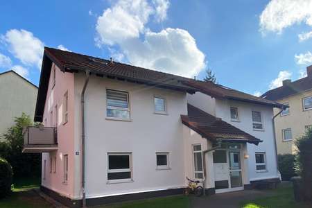 *** Großzügige, helle 5-Zimmer-Erdgeschoss-Wohnung mit Terrasse und Gemeinschaftsgarten ****