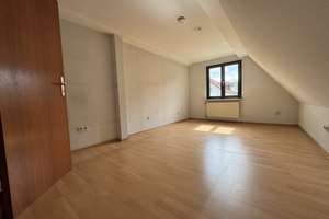 Denkmalgeschützte Doppelhaushälfte – Die vollständige Adresse der Immobilie erhältst du vom Anbieter., 65462 Ginsheim-Gustavsburg – Vorschaubild 14