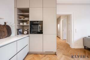 ELVIRA - Schwabing, Traumhafte 2,5-Zimmer-Wohnung mit ruhiger Loggia – Die vollständige Adresse der Immobilie erhältst du vom Anbieter., 80801 Neuschwabing, München – Vorschaubild 2
