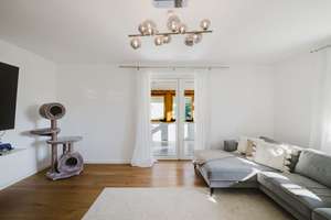 Modernisiertes EFH mit viel Platz & sonnigem Garten in Top-Lage – Die vollständige Adresse der Immobilie erhältst du vom Anbieter., 84032 Altdorf – Vorschaubild 25