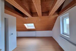 Charmante 1-Zimmer Wohnung im DG in Würzburg-Sanderau – Breslauer Straße 14, 97072 Sanderau, Würzburg – Vorschaubild 12